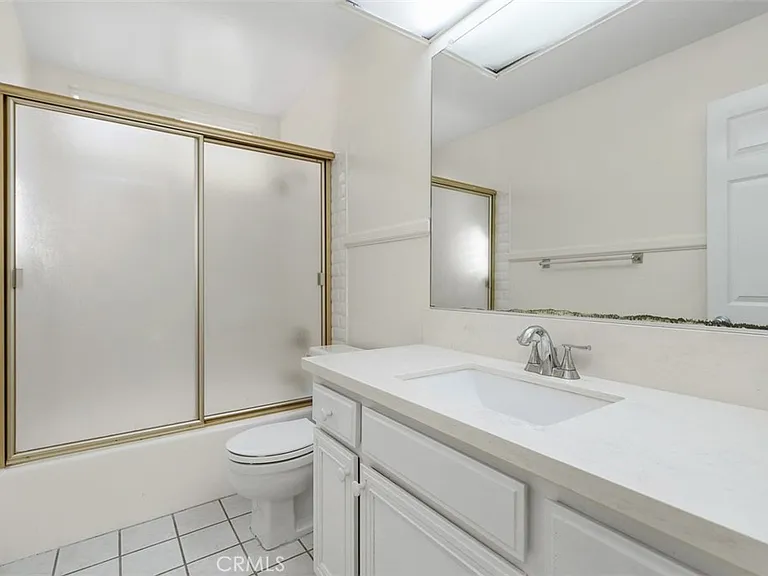 16 Duane — Photo 30
