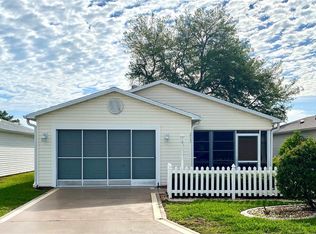 1713 Rosales Rd, The Villages, FL 32162