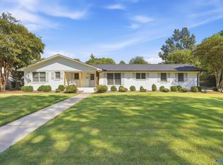723 Watts Dr SE, Huntsville, AL 35801