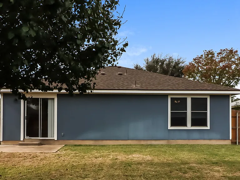 510 Riverway Ln — Photo 16