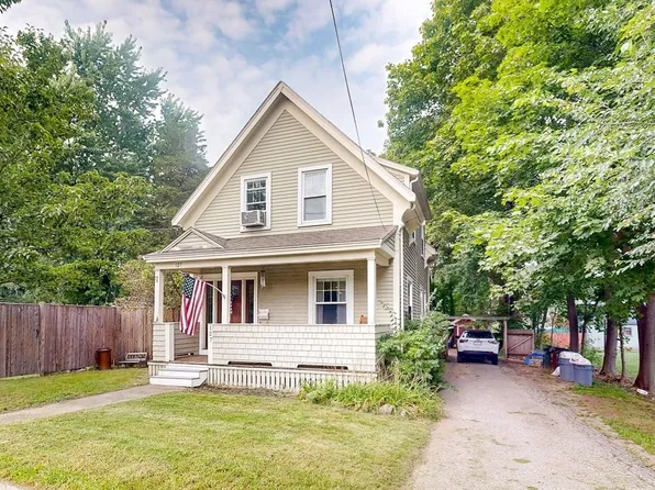 127 W Main St, Georgetown, MA 01833