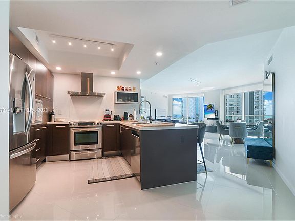2nd image of 250 Sunny Isles Blvd #3806