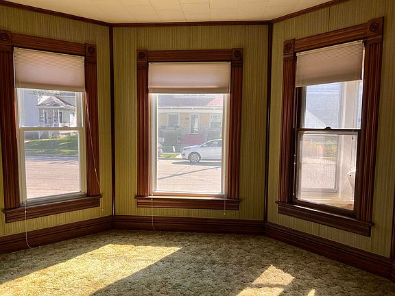 5th image of 509 Eisenhower Ave