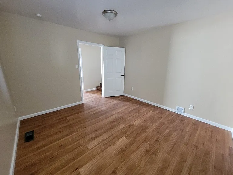 10640 Saint Stephen Ln — Photo 13