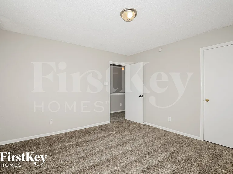 11 Atherton Ct — Photo 13