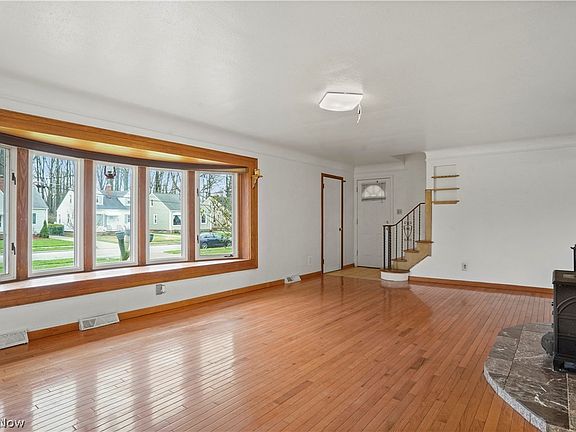 3rd image of 1316 Wexford Ave