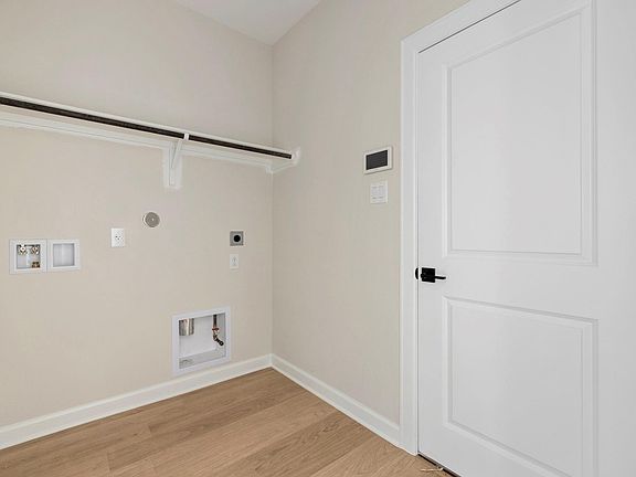 3rd image of 14004 Starboard Reach Dr