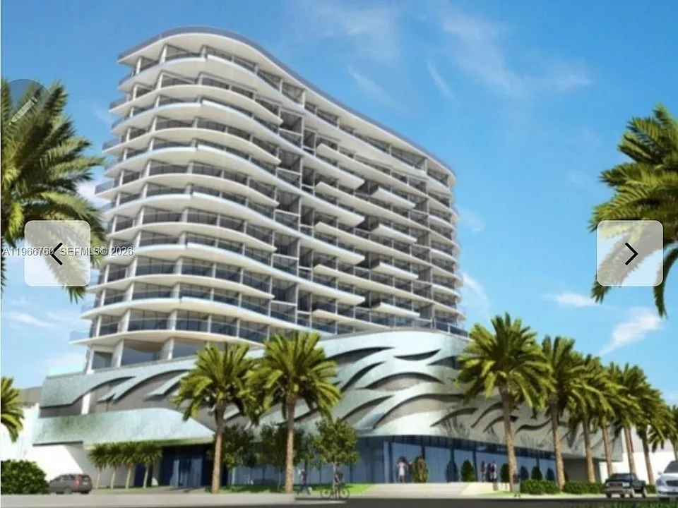 17550 Collins Ave #1403