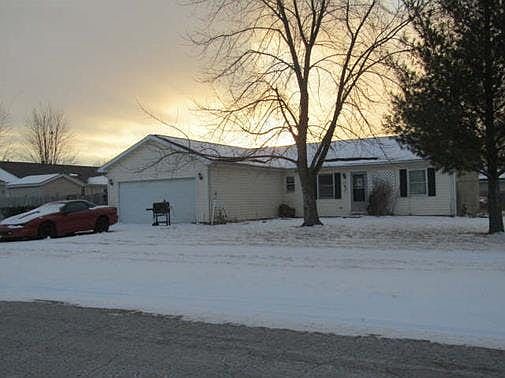 5th image of 920 N Mabel Ct