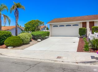 2632 Luciernaga St, Carlsbad, CA 92009