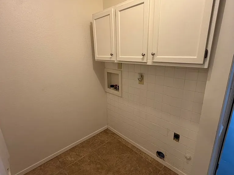 5003 Hall Ave — Photo 20