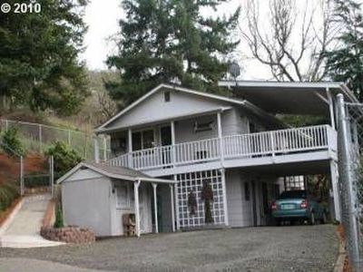 728 SE Fisher Dr, Roseburg, OR, 97470