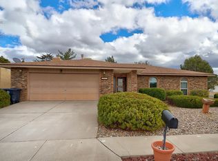 7400 Don Tomas Ln NE, Albuquerque, NM 87109