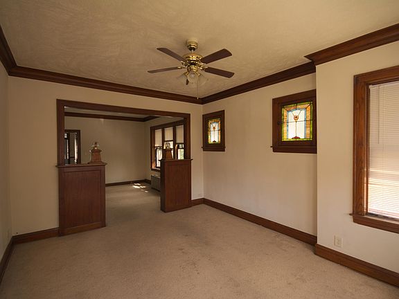 2nd image of 4359 S Artesian Ave #F2