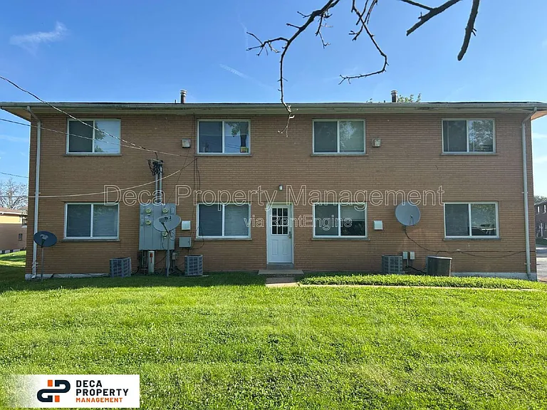 9910 Broadmoor Dr #2 — Photo 11