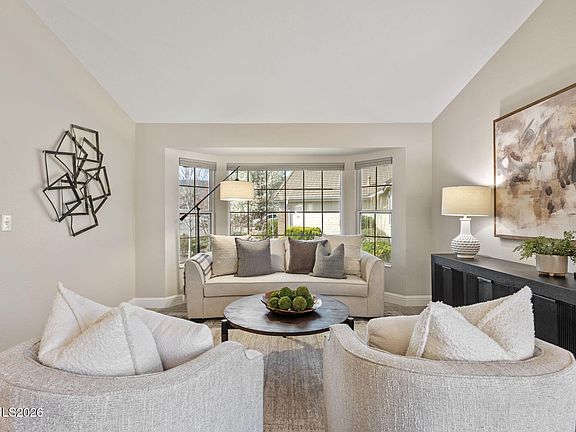 4th image of 953 Wheatland Ct