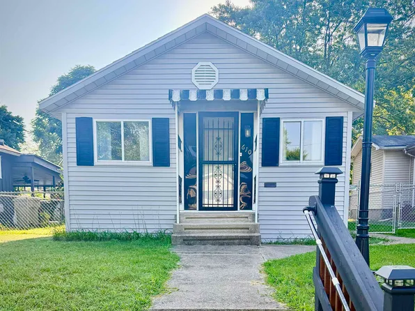 610 S 30th St, South Bend, IN 46615