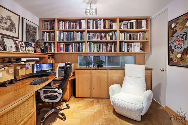 Sold by Compass | media 21