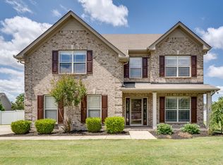 1824 Potters Ct, Murfreesboro, TN 37128