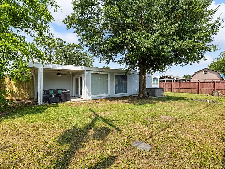 4203 Philmont Ave — Photo 14