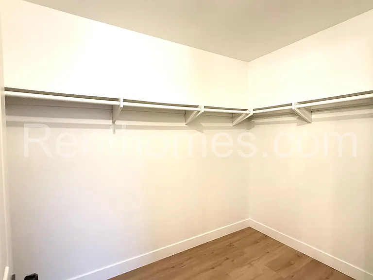9342 Twin Mountain Cir — Photo 24