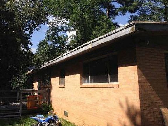 2nd image of 112 Pine Shore Ln