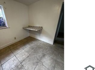 2431 NW 66th St #2, Miami, FL 33147