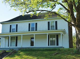 686 Gimlet Rd, Fayetteville, TN 37334