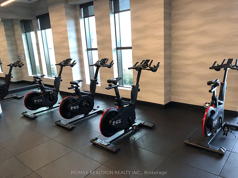 2550 Simcoe St N #1505 — Photo 17