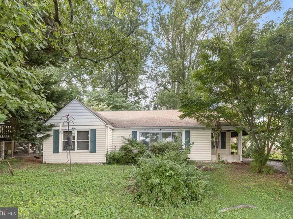 1730 Wentworth Ave, Parkville, MD 21234