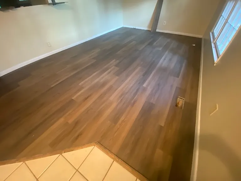 733 Goodyear Dr — Photo 3