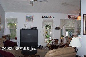 Open and spacious Family room