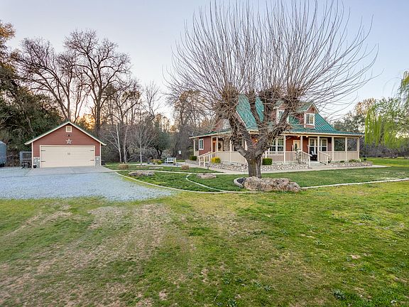 2nd image of 10416 Nora Dr