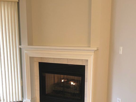 4th image of 9410 S Melvina Ave #1SW