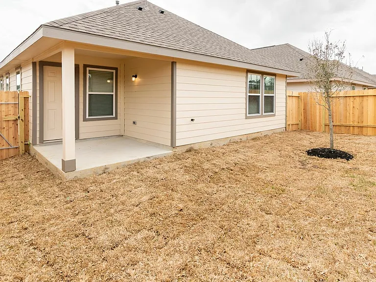 3289 Chunk Dr — Photo 5