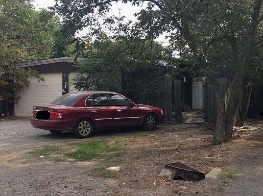 2nd image of 1709 S Grand Ave