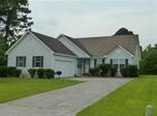 105 Chestnut Ct, Jacksonville, NC 28546