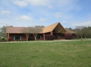 2563 Cedar Grove Rd, Lena, MS 39094