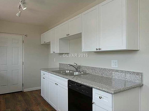 5th image of 4933 E Harmon Ave