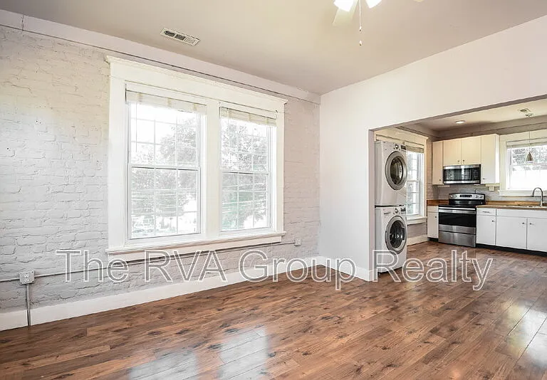 3300 Midlothian Tpke #B — Photo 4