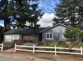 457 La Prenda Rd, Los Altos, CA 94024