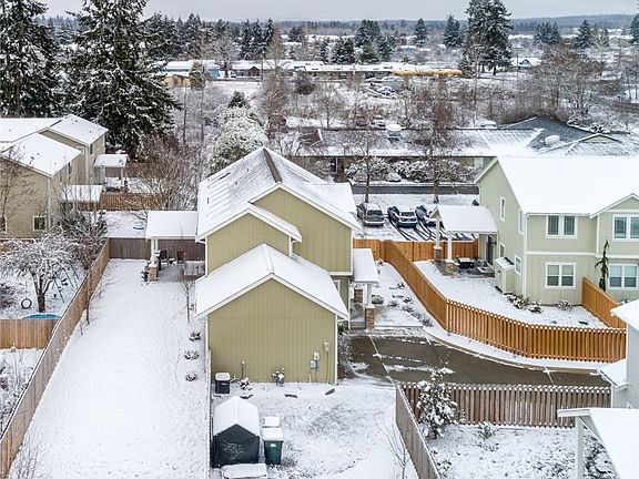 2nd image of 312 Stella Ct NW