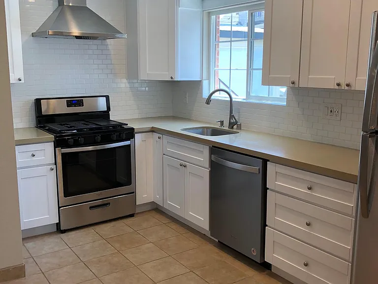 8662 Hurlbut St #8662 — Photo 11