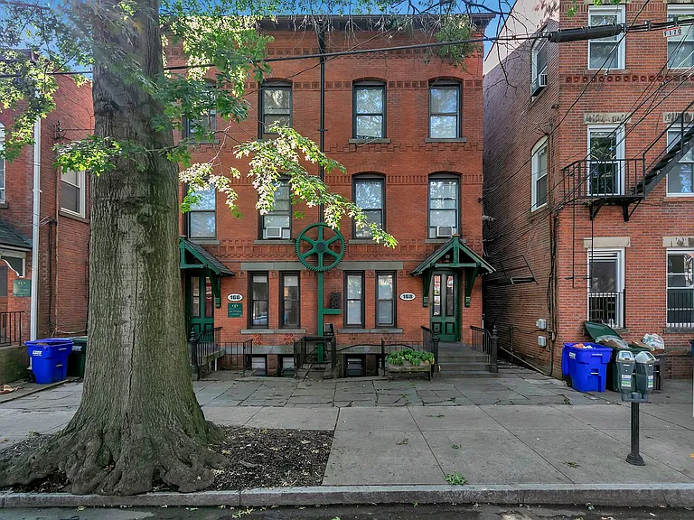 166 Park St #168 — Photo 41