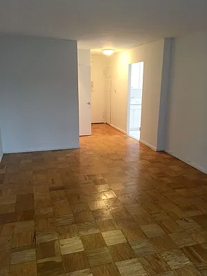 Rented by Carlyle Property Management | media 12