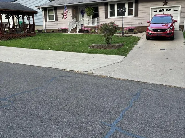 2400 Elmwood Dr, Portsmouth, OH 45662