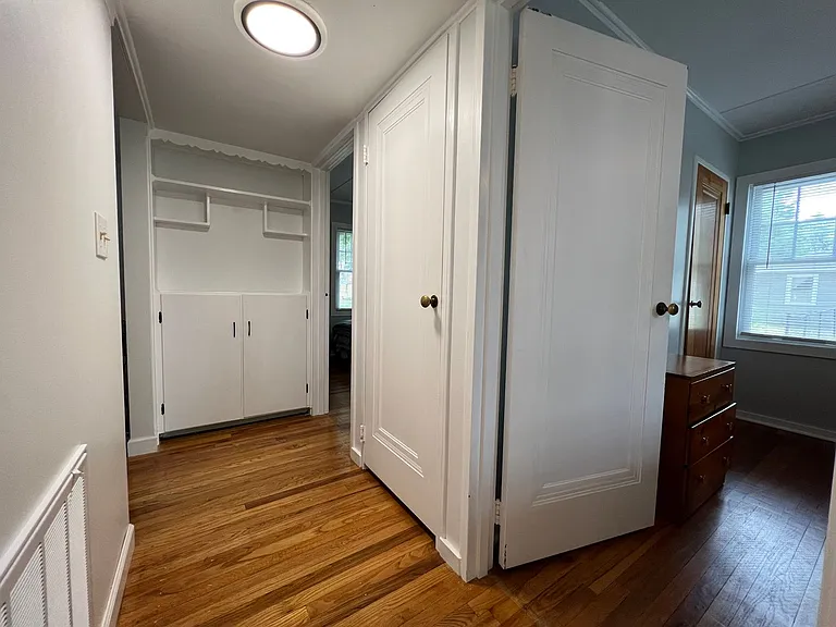 548 Cromwell Dr — Photo 11