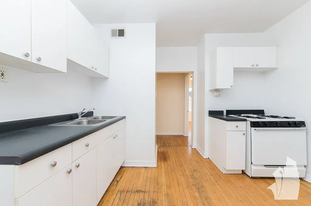 1 bed, 1.0 bath, $1,795 — Photo 2