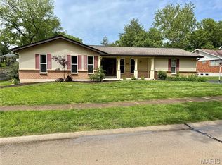 12995 Ambois Dr, Saint Louis, MO 63141