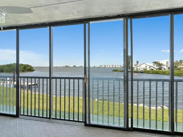 200 S Banana River Blvd, Cocoa Beach, FL 32931